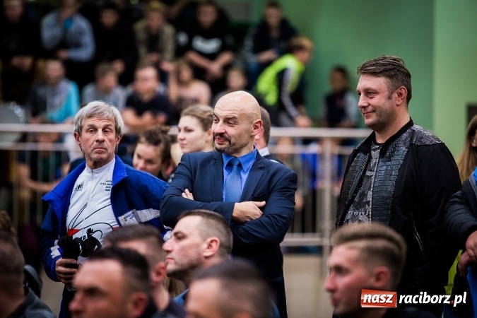 Zdjęcie w galerii na portalu naszraciborz.pl: Krajowa Liga Zapaśnicza: Inauguracyjne zwycięstwo MKZ Unia Racibórz wiadomości z regionu