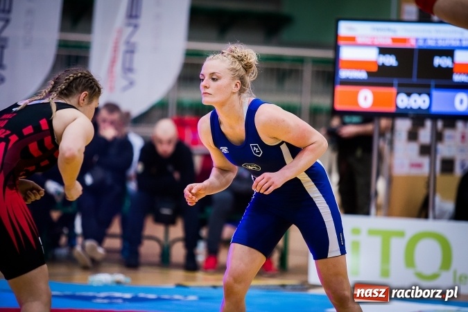 Zdjęcie w galerii na portalu naszraciborz.pl: Krajowa Liga Zapaśnicza: Inauguracyjne zwycięstwo MKZ Unia Racibórz wiadomości z regionu