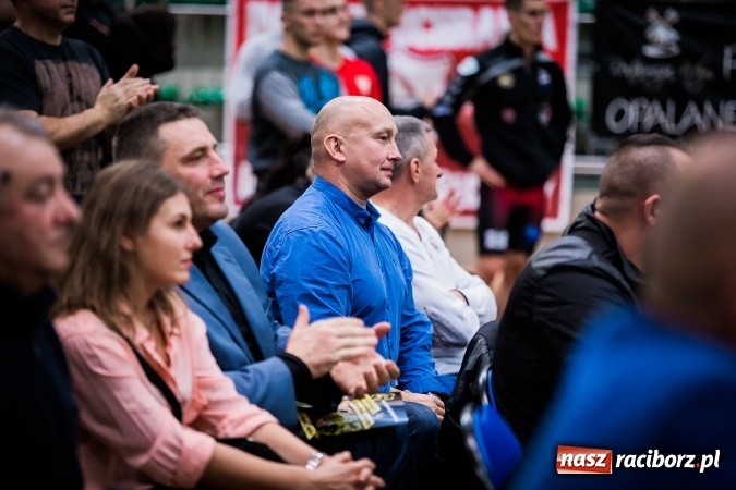 Zdjęcie w galerii na portalu naszraciborz.pl: Krajowa Liga Zapaśnicza: Inauguracyjne zwycięstwo MKZ Unia Racibórz wiadomości z regionu