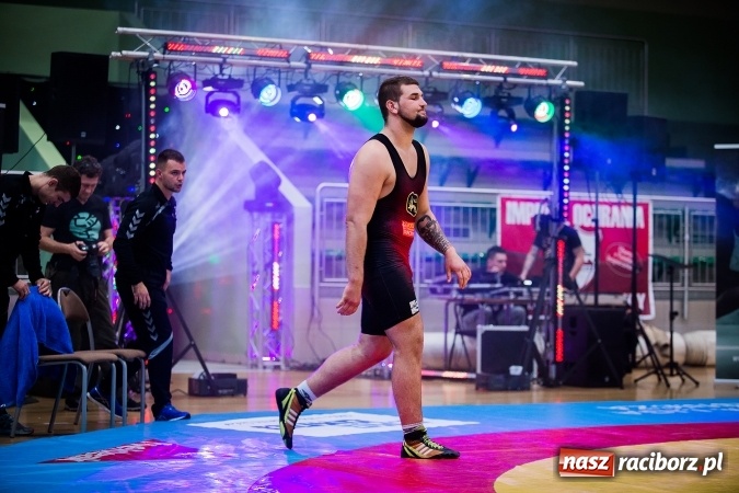 Zdjęcie w galerii na portalu naszraciborz.pl: Krajowa Liga Zapaśnicza: Inauguracyjne zwycięstwo MKZ Unia Racibórz wiadomości z regionu