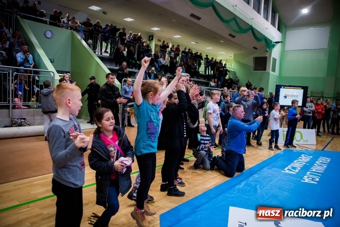 Zdjęcie w galerii na portalu naszraciborz.pl: Krajowa Liga Zapaśnicza: Inauguracyjne zwycięstwo MKZ Unia Racibórz wiadomości z regionu