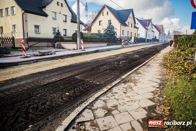 Zdjęcie w galerii na portalu naszraciborz.pl: Raciborskie inwestycje. Na jakim etapie są prace przy Ocickiej, Głubczyckiej, Kossaka i Warszawskiej wiadomości z regionu