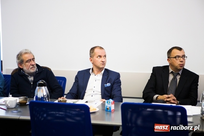 Zdjęcie w galerii na portalu naszraciborz.pl: Bez specjalist&oacute;w i innowacji nie ruszymy do przodu wiadomości z regionu