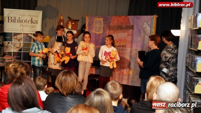 Zdjęcie w galerii na portalu naszraciborz.pl: W raciborskiej bibliotece rozstrzygnięto og&oacute;lnopolski konkurs plastyczny wiadomości z regionu