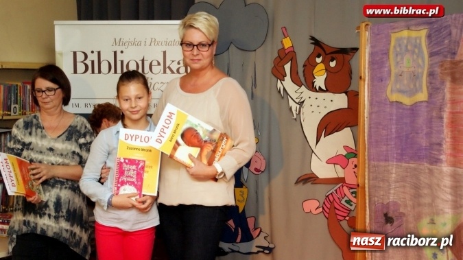 Zdjęcie w galerii na portalu naszraciborz.pl: W raciborskiej bibliotece rozstrzygnięto og&oacute;lnopolski konkurs plastyczny wiadomości z regionu