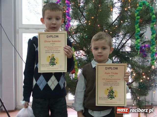 Zdjęcie w galerii na portalu naszraciborz.pl: Kolędowo w bibliotece wiadomości z regionu