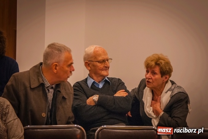 Zdjęcie w galerii na portalu naszraciborz.pl: Kulinarne opowieści Piotra Semki w księgarni Sowa wiadomości z regionu