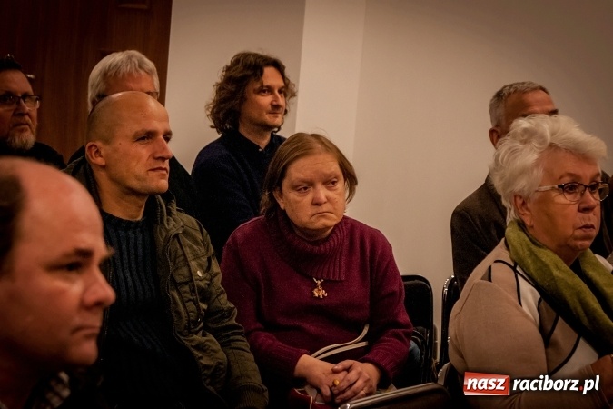 Zdjęcie w galerii na portalu naszraciborz.pl: Kulinarne opowieści Piotra Semki w księgarni Sowa wiadomości z regionu