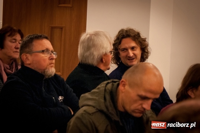 Zdjęcie w galerii na portalu naszraciborz.pl: Kulinarne opowieści Piotra Semki w księgarni Sowa wiadomości z regionu