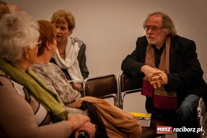 Zdjęcie w galerii na portalu naszraciborz.pl: Kulinarne opowieści Piotra Semki w księgarni Sowa wiadomości z regionu