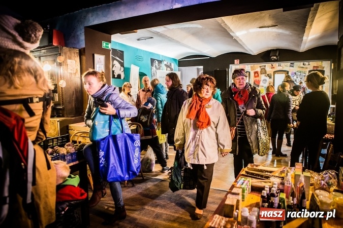 Zdjęcie w galerii na portalu naszraciborz.pl: Ekożywność ponownie na Końcu Świata wiadomości z regionu