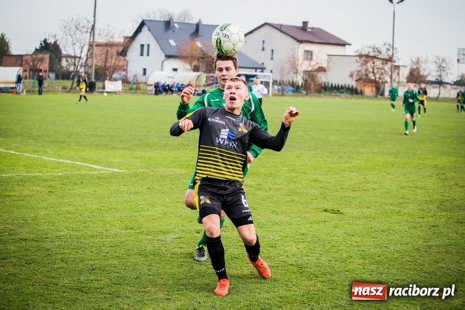 Zdjęcie w galerii na portalu naszraciborz.pl: Pewna wygrana Krzyżanowic w starciu ze Skrzyszowem wiadomości z regionu