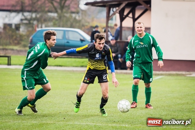 Zdjęcie w galerii na portalu naszraciborz.pl: Pewna wygrana Krzyżanowic w starciu ze Skrzyszowem wiadomości z regionu