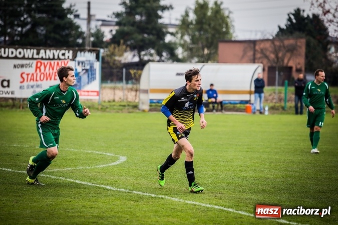 Zdjęcie w galerii na portalu naszraciborz.pl: Pewna wygrana Krzyżanowic w starciu ze Skrzyszowem wiadomości z regionu
