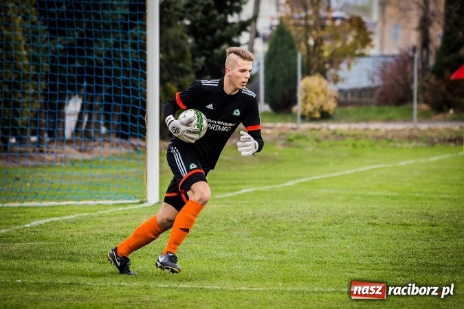 Zdjęcie w galerii na portalu naszraciborz.pl: Pewna wygrana Krzyżanowic w starciu ze Skrzyszowem wiadomości z regionu