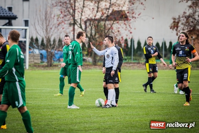 Zdjęcie w galerii na portalu naszraciborz.pl: Pewna wygrana Krzyżanowic w starciu ze Skrzyszowem wiadomości z regionu