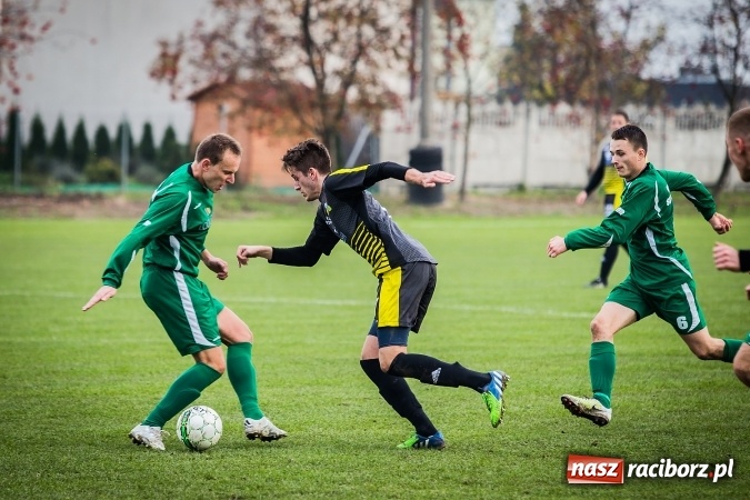 Zdjęcie w galerii na portalu naszraciborz.pl: Pewna wygrana Krzyżanowic w starciu ze Skrzyszowem wiadomości z regionu