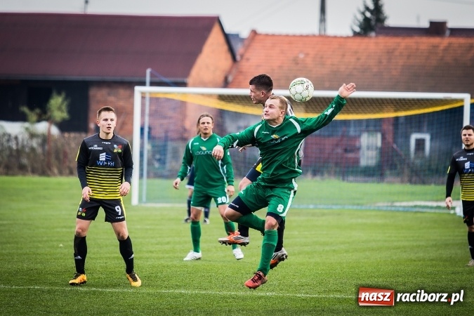 Zdjęcie w galerii na portalu naszraciborz.pl: Pewna wygrana Krzyżanowic w starciu ze Skrzyszowem wiadomości z regionu