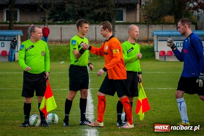 Zdjęcie w galerii na portalu naszraciborz.pl: Dobra seria Tworkowa trwa. Rafako pokonane, choć kontrowersji nie brakowało wiadomości z regionu