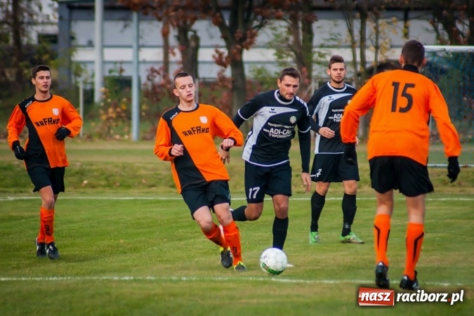 Zdjęcie w galerii na portalu naszraciborz.pl: Dobra seria Tworkowa trwa. Rafako pokonane, choć kontrowersji nie brakowało wiadomości z regionu