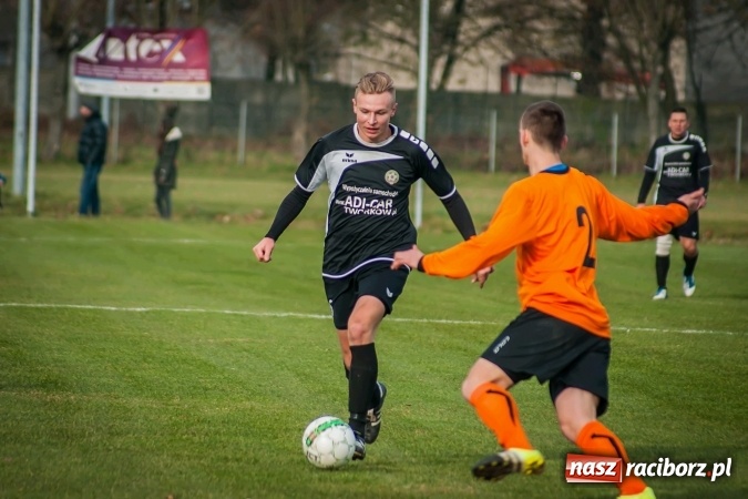 Zdjęcie w galerii na portalu naszraciborz.pl: Dobra seria Tworkowa trwa. Rafako pokonane, choć kontrowersji nie brakowało wiadomości z regionu