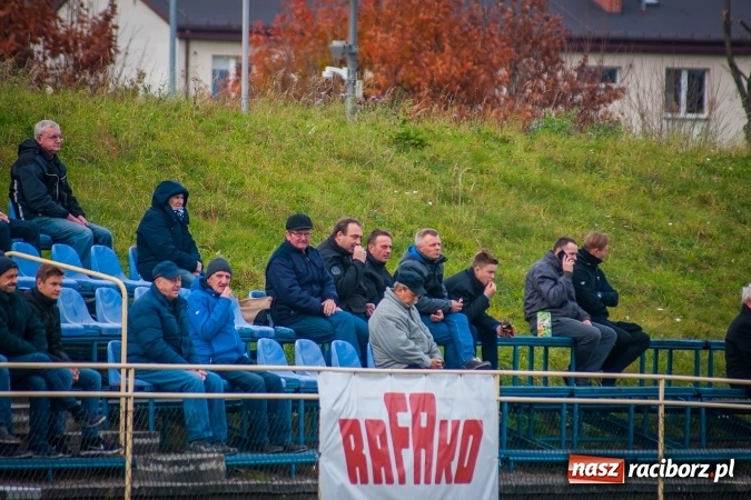 Zdjęcie w galerii na portalu naszraciborz.pl: Dobra seria Tworkowa trwa. Rafako pokonane, choć kontrowersji nie brakowało wiadomości z regionu