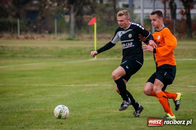 Zdjęcie w galerii na portalu naszraciborz.pl: Dobra seria Tworkowa trwa. Rafako pokonane, choć kontrowersji nie brakowało wiadomości z regionu