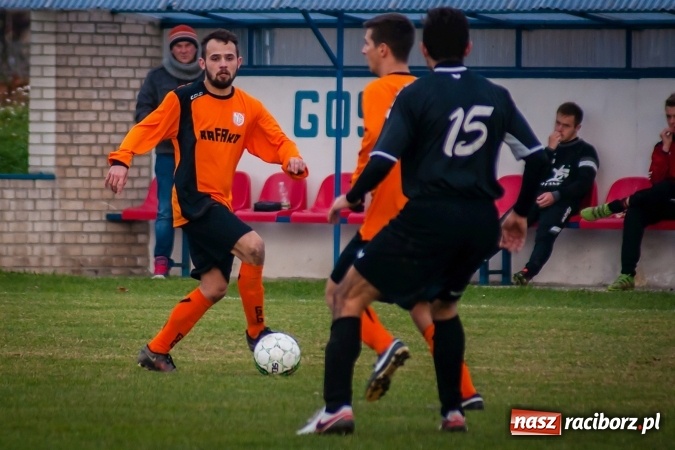 Zdjęcie w galerii na portalu naszraciborz.pl: Dobra seria Tworkowa trwa. Rafako pokonane, choć kontrowersji nie brakowało wiadomości z regionu
