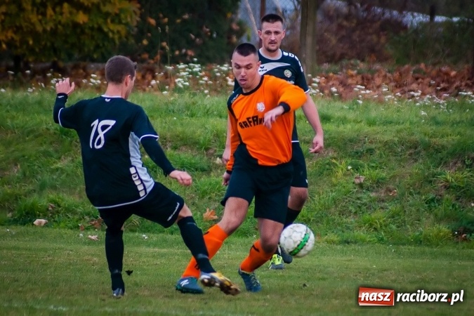Zdjęcie w galerii na portalu naszraciborz.pl: Dobra seria Tworkowa trwa. Rafako pokonane, choć kontrowersji nie brakowało wiadomości z regionu