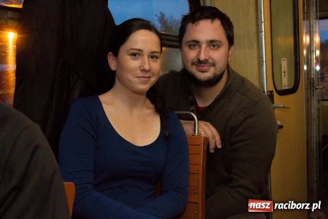 Zdjęcie w galerii na portalu naszraciborz.pl: Upiory i dusze umęczone, czyli spotkanie z duchami na stacji w Rudach  wiadomości z regionu