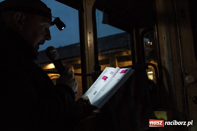 Zdjęcie w galerii na portalu naszraciborz.pl: Upiory i dusze umęczone, czyli spotkanie z duchami na stacji w Rudach  wiadomości z regionu