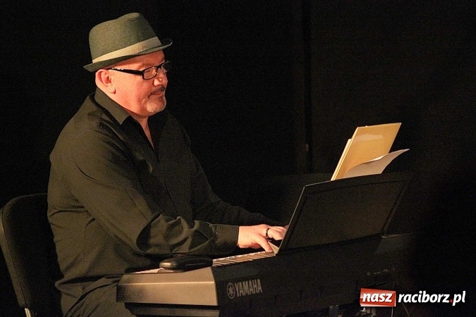 Zdjęcie w galerii na portalu naszraciborz.pl: Zaduszki poetyckie z Atlantydą  wiadomości z regionu