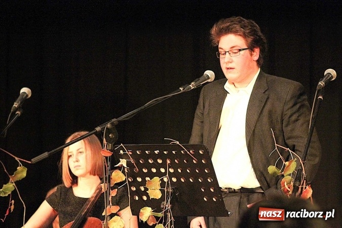 Zdjęcie w galerii na portalu naszraciborz.pl: Zaduszki poetyckie z Atlantydą  wiadomości z regionu