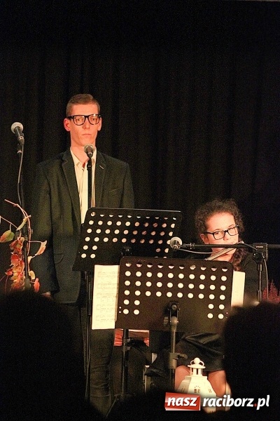 Zdjęcie w galerii na portalu naszraciborz.pl: Zaduszki poetyckie z Atlantydą  wiadomości z regionu