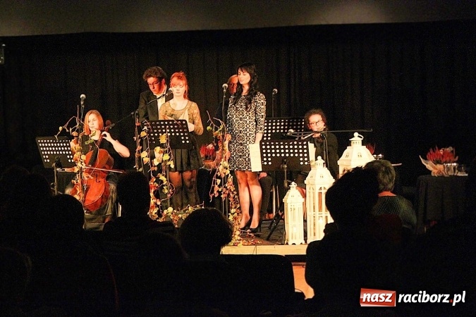 Zdjęcie w galerii na portalu naszraciborz.pl: Zaduszki poetyckie z Atlantydą  wiadomości z regionu