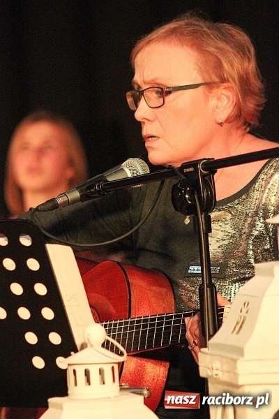 Zdjęcie w galerii na portalu naszraciborz.pl: Zaduszki poetyckie z Atlantydą  wiadomości z regionu