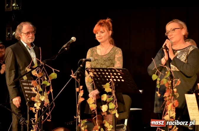 Zdjęcie w galerii na portalu naszraciborz.pl: Zaduszki poetyckie z Atlantydą  wiadomości z regionu