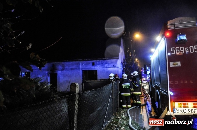 Zdjęcie w galerii na portalu naszraciborz.pl: Pożar w domu przy ulicy Kozielskiej w Kuźni Raciborskiej wiadomości z regionu