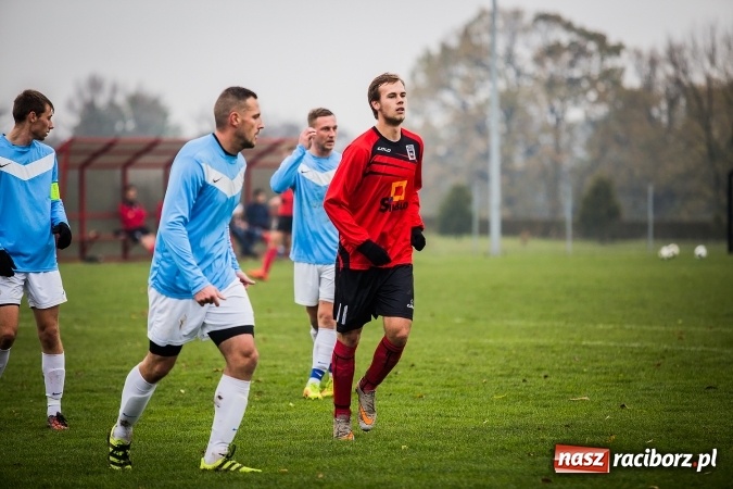 Zdjęcie w galerii na portalu naszraciborz.pl: LKS Pawłów zmiażdżył rezerwy Naprzodu wiadomości z regionu