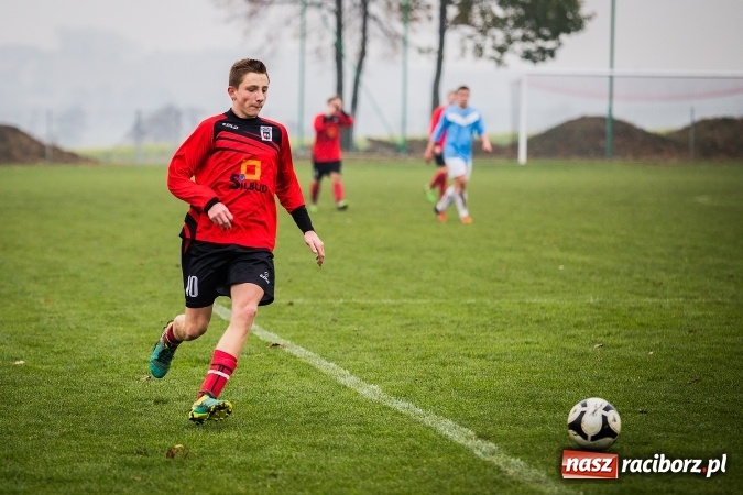 Zdjęcie w galerii na portalu naszraciborz.pl: LKS Pawłów zmiażdżył rezerwy Naprzodu wiadomości z regionu