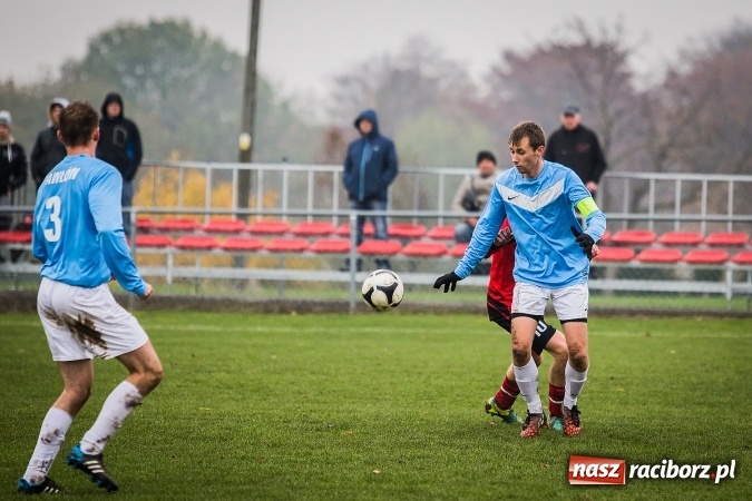 Zdjęcie w galerii na portalu naszraciborz.pl: LKS Pawłów zmiażdżył rezerwy Naprzodu wiadomości z regionu
