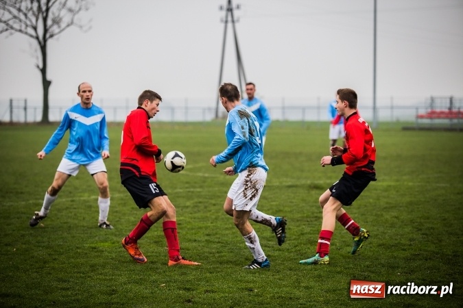 Zdjęcie w galerii na portalu naszraciborz.pl: LKS Pawłów zmiażdżył rezerwy Naprzodu wiadomości z regionu