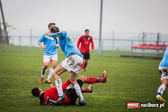 Zdjęcie w galerii na portalu naszraciborz.pl: LKS Pawłów zmiażdżył rezerwy Naprzodu wiadomości z regionu