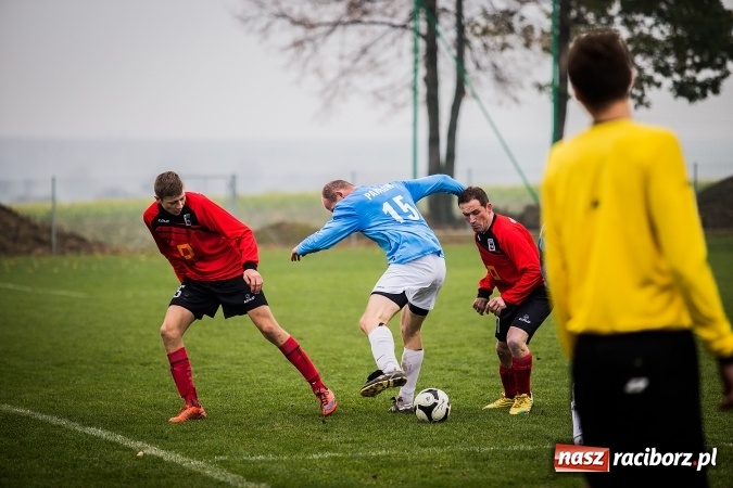 Zdjęcie w galerii na portalu naszraciborz.pl: LKS Pawłów zmiażdżył rezerwy Naprzodu wiadomości z regionu