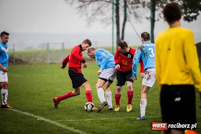 Zdjęcie w galerii na portalu naszraciborz.pl: LKS Pawłów zmiażdżył rezerwy Naprzodu wiadomości z regionu
