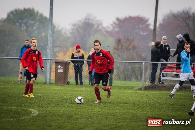 Zdjęcie w galerii na portalu naszraciborz.pl: LKS Pawłów zmiażdżył rezerwy Naprzodu wiadomości z regionu