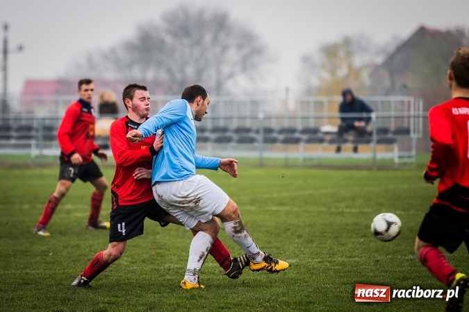 Zdjęcie w galerii na portalu naszraciborz.pl: LKS Pawłów zmiażdżył rezerwy Naprzodu wiadomości z regionu