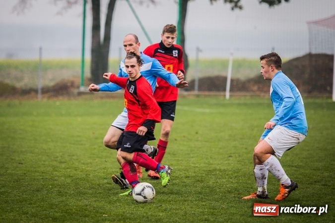 Zdjęcie w galerii na portalu naszraciborz.pl: LKS Pawłów zmiażdżył rezerwy Naprzodu wiadomości z regionu