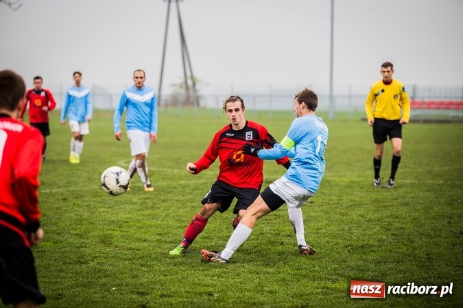 Zdjęcie w galerii na portalu naszraciborz.pl: LKS Pawłów zmiażdżył rezerwy Naprzodu wiadomości z regionu