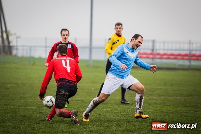 Zdjęcie w galerii na portalu naszraciborz.pl: LKS Pawłów zmiażdżył rezerwy Naprzodu wiadomości z regionu